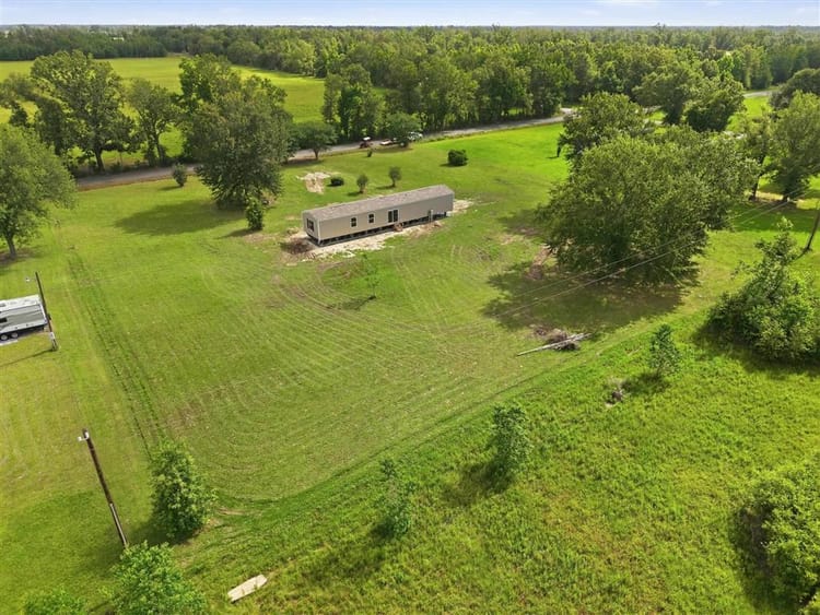 Aerial view of the new Clayton home on approximately two acres at 1425 Foreman Road, Ragley